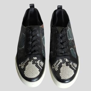 27 Edit Naturalizer Valarie Leather Snake Print Sneaker Shoes Women's Size 6.5M